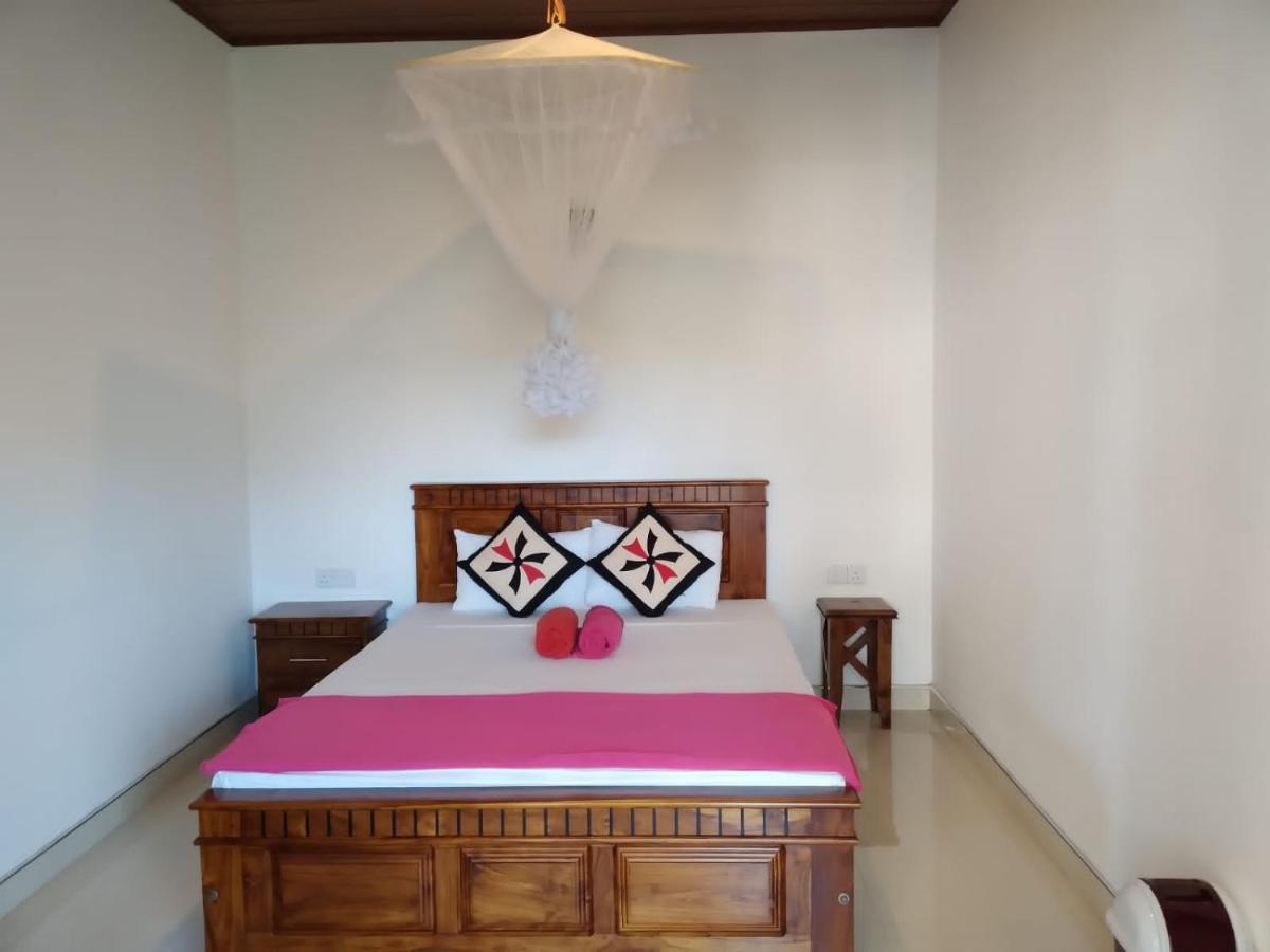 Bed and Breakfast Misty Heaven Ella Exterior foto