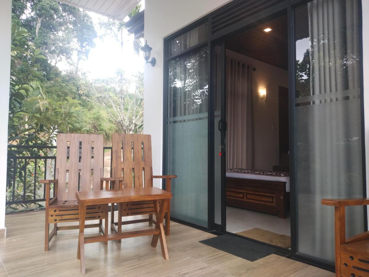 Bed and Breakfast Misty Heaven Ella Exterior foto