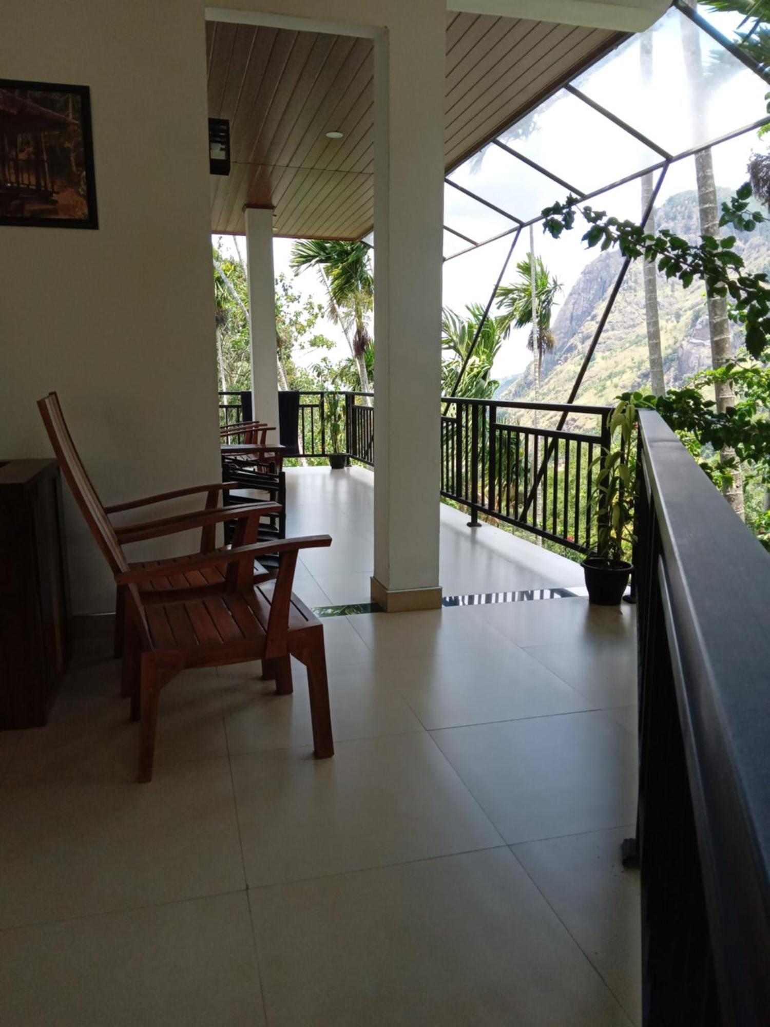 Bed and Breakfast Misty Heaven Ella Exterior foto